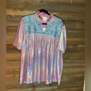 Layerz Pink Iridescent Flowy Short Sleeve Top With Aqua Floral Embroidery XL NWT